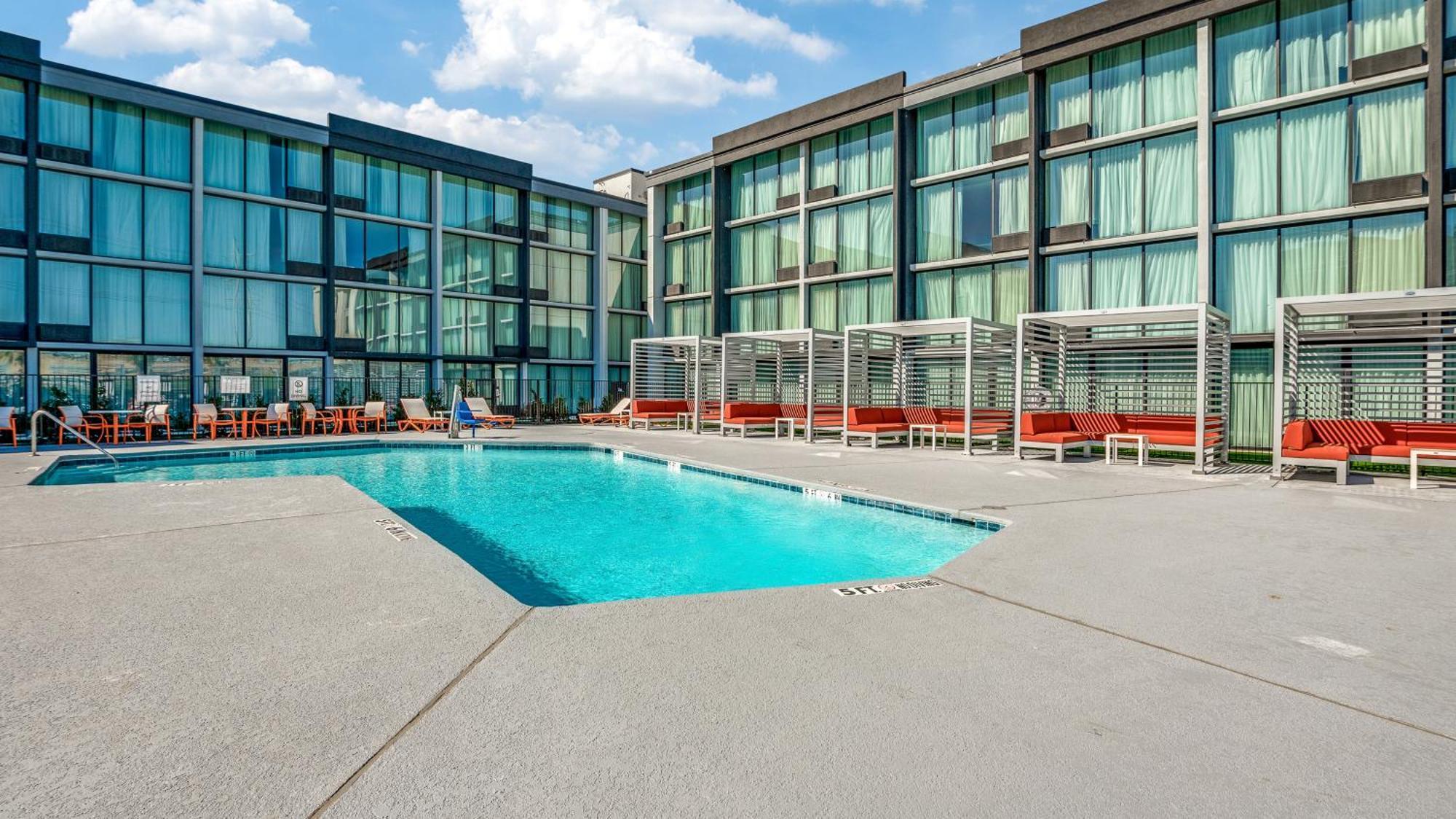 Staybridge Suites Dallas Market Ctr Love Field, An Ihg Hotel Ngoại thất bức ảnh