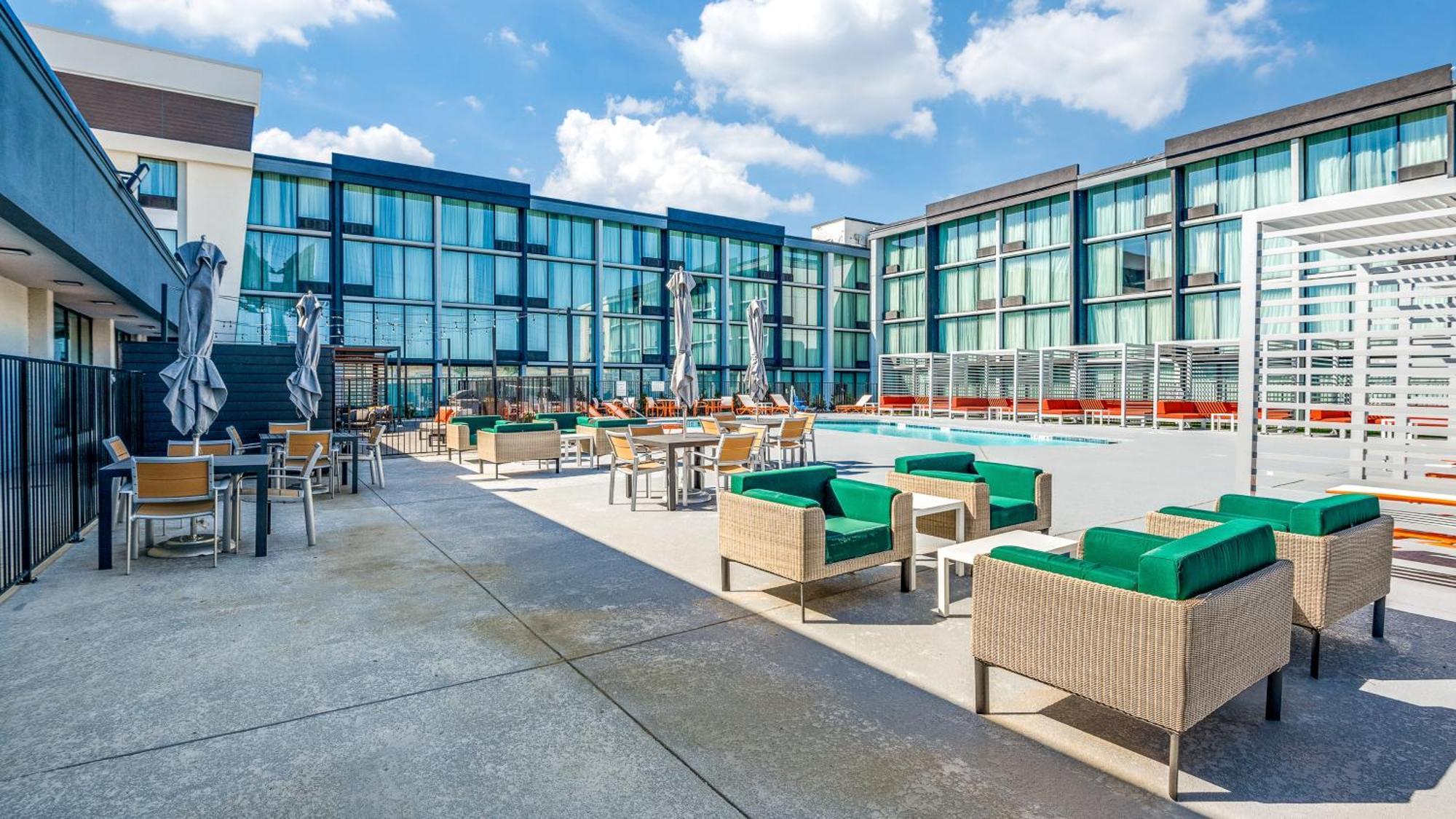 Staybridge Suites Dallas Market Ctr Love Field, An Ihg Hotel Ngoại thất bức ảnh