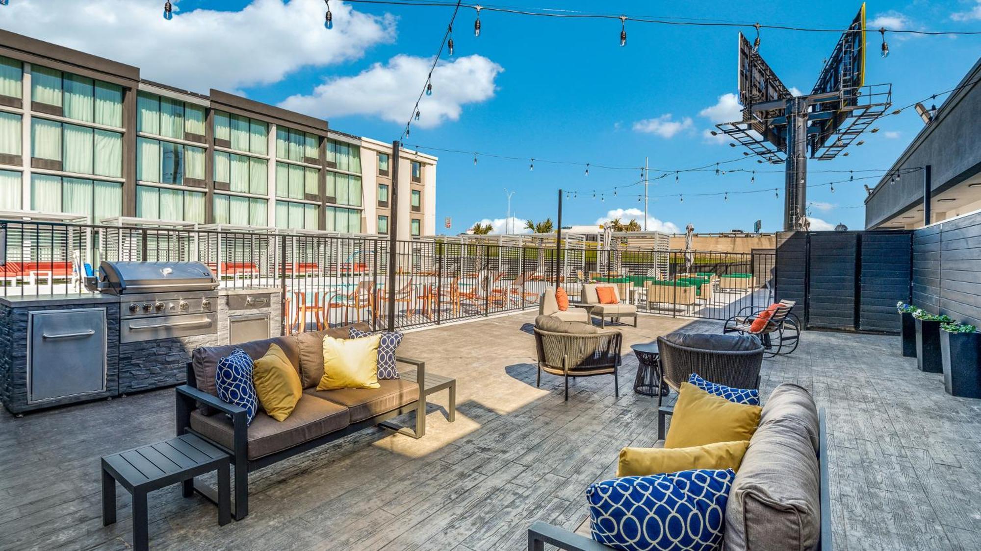 Staybridge Suites Dallas Market Ctr Love Field, An Ihg Hotel Ngoại thất bức ảnh