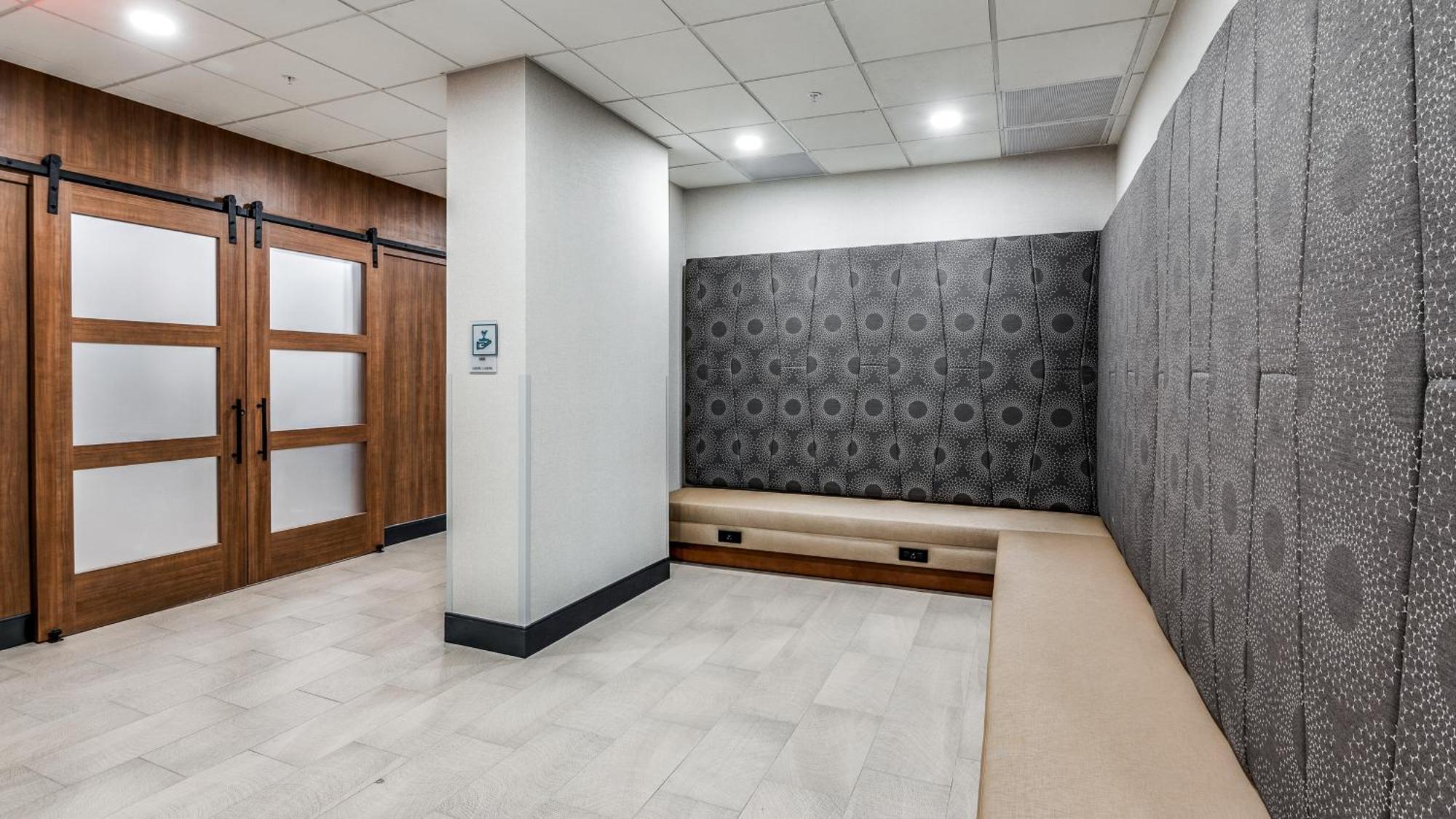 Staybridge Suites Dallas Market Ctr Love Field, An Ihg Hotel Ngoại thất bức ảnh
