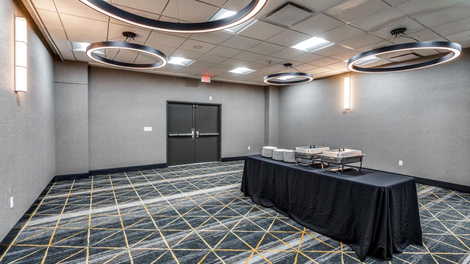Staybridge Suites Dallas Market Ctr Love Field, An Ihg Hotel Ngoại thất bức ảnh