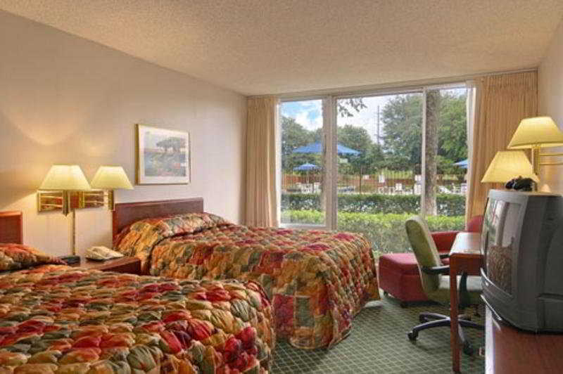 Staybridge Suites Dallas Market Ctr Love Field, An Ihg Hotel Phòng bức ảnh